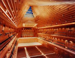 東京オペラシティのヴィジュアルオルガンコンサート